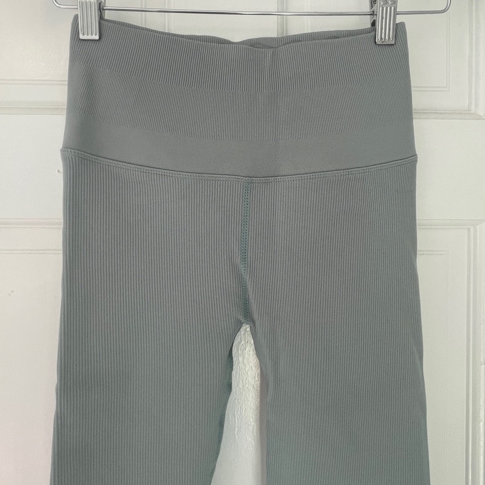 Spiritual Gangster Ribbed Leggings “Winter Thyme”